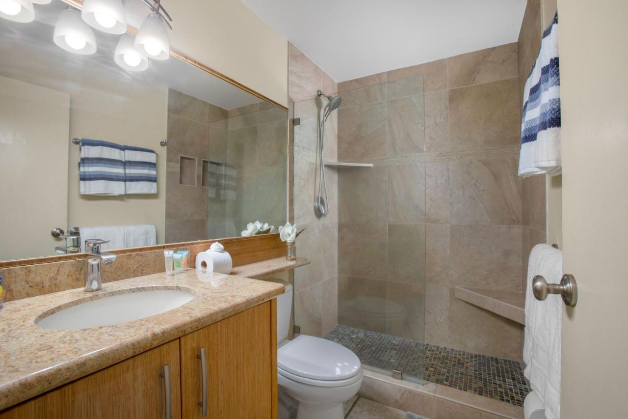 Beautiful 1 Bedroom Condo With Ocean Views | Oceanfront Kīhei Exterior foto